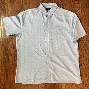 Croft & Barrow Short Sleeve Light Blue Shirt